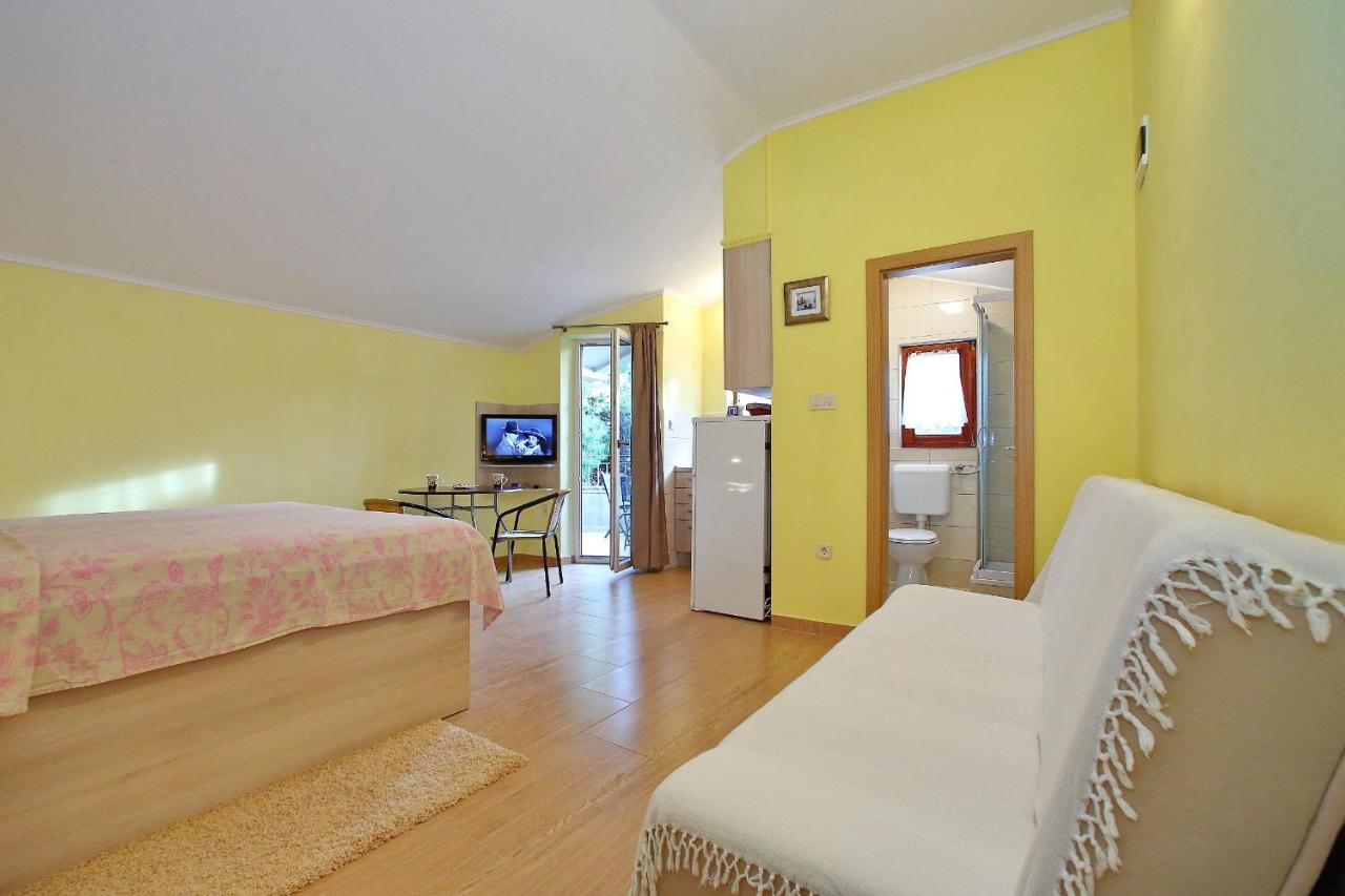 Apartmani Gordana Бибинє Екстер'єр фото