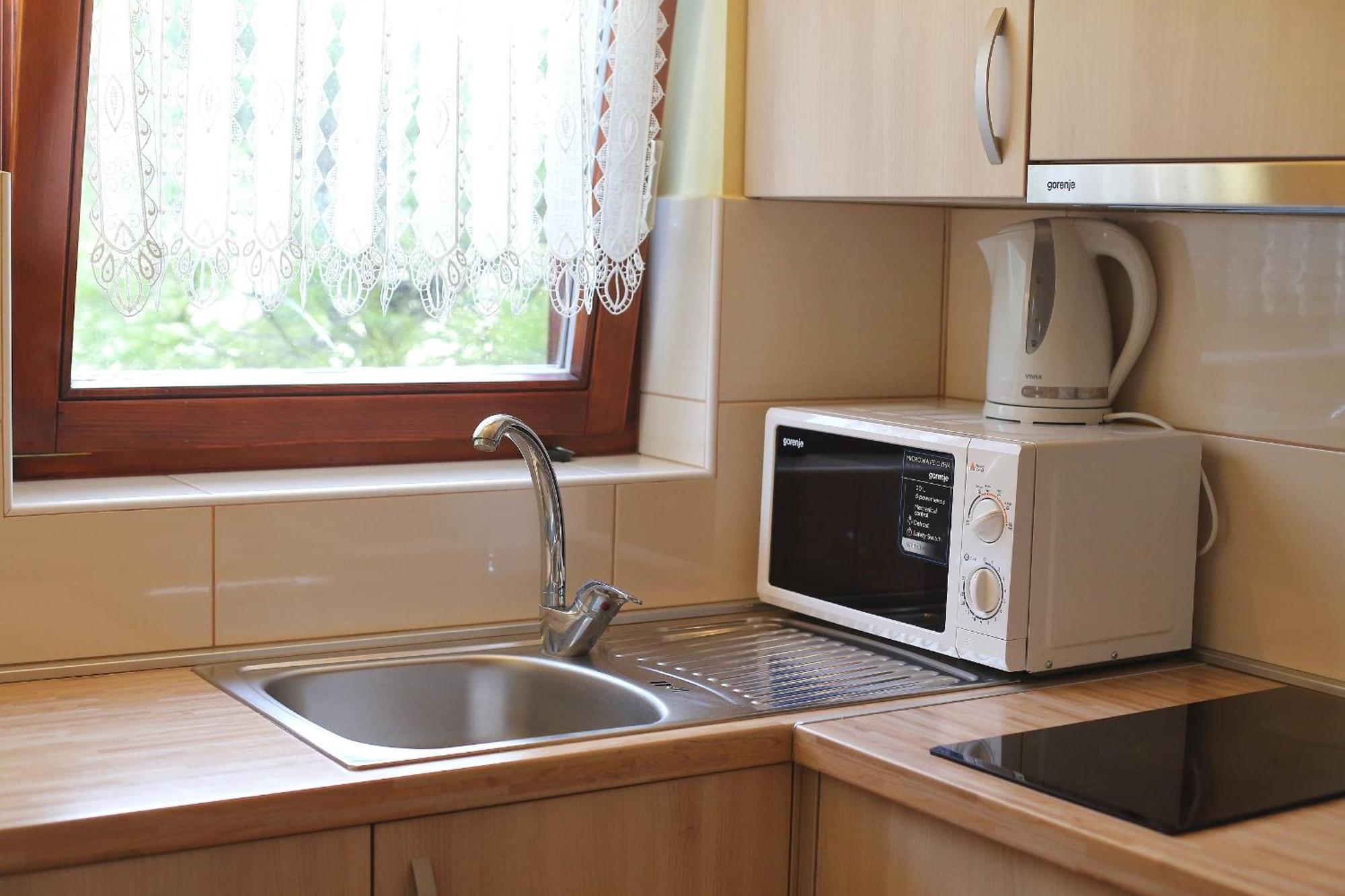 Apartmani Gordana Бибинє Екстер'єр фото